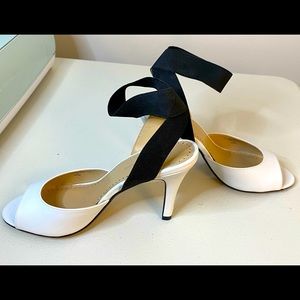 Pretty white and black sandals